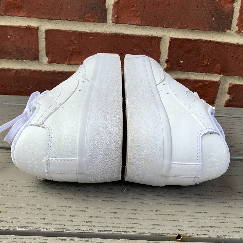 Nike Blazer Low Platform Sneaker - Picture 9 of 13